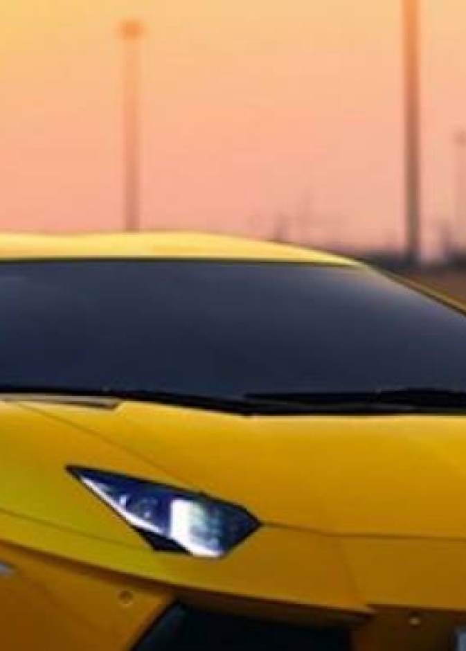 بالفيديو: في دبي لامبورغيني تتحول لكومة رماد في ثوانٍ