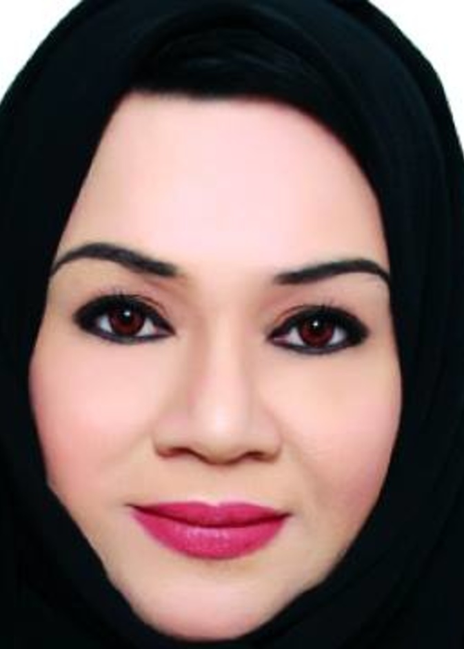 موزة الشومي مديرة إدارة الطفل بوزراة الشؤون الإجتماعية 