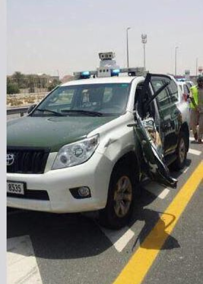 في دبي.. وفاة رقيب شرطة أثناء مساعدة إمرأة على الطريق