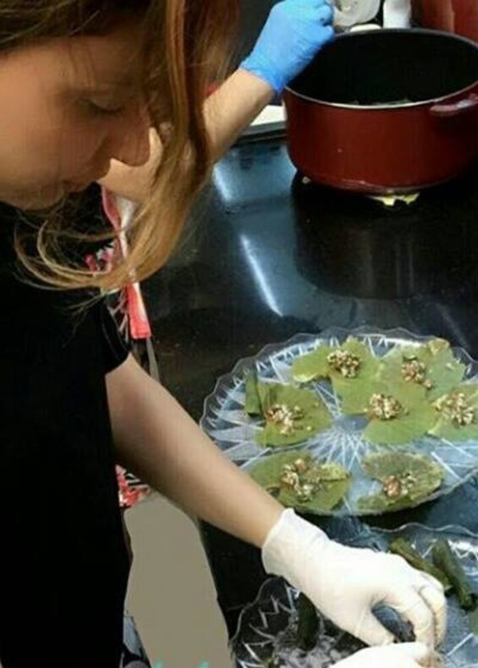 يارا من مطبخ منزلها و”شو الأكلة"؟