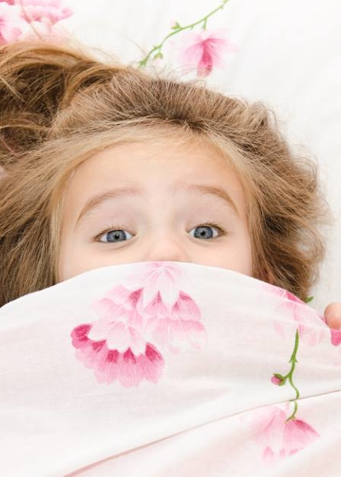 بالفيديو: كيف تتعاملين مع كوابيس أطفالك؟