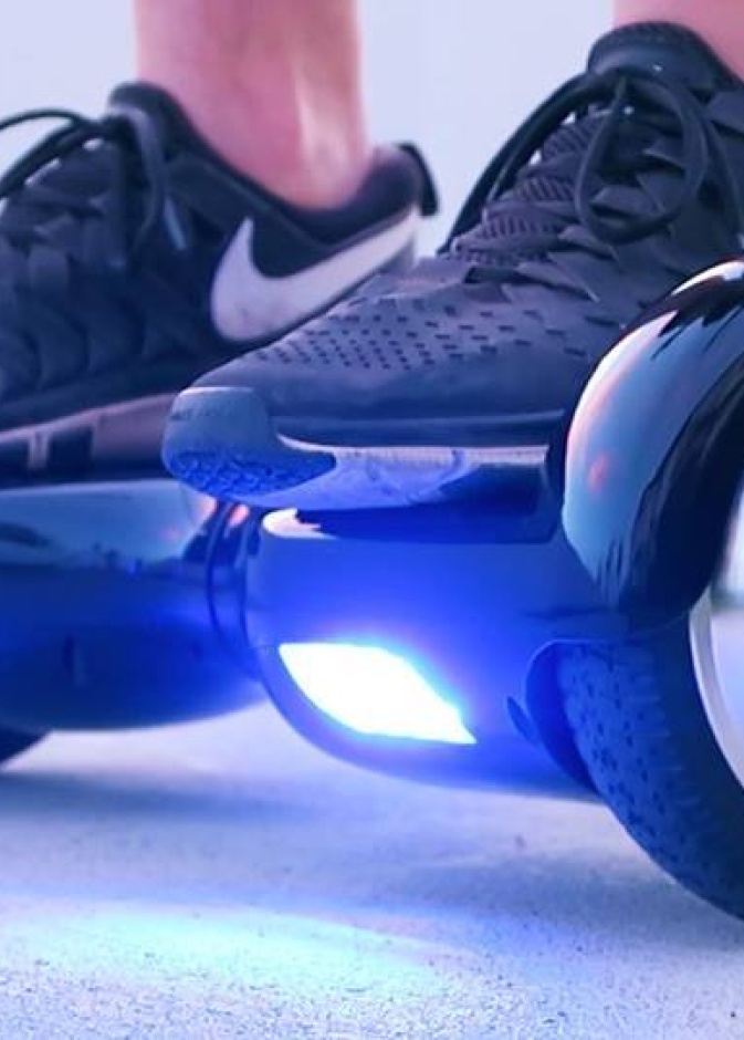 "ألوح العجلات المتحركة".. متعة مؤقتة ومخاطر أكيدة