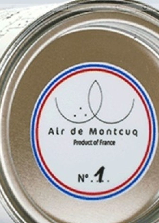 فرنسي يربح آلاف الدولارات من بيع الهواء