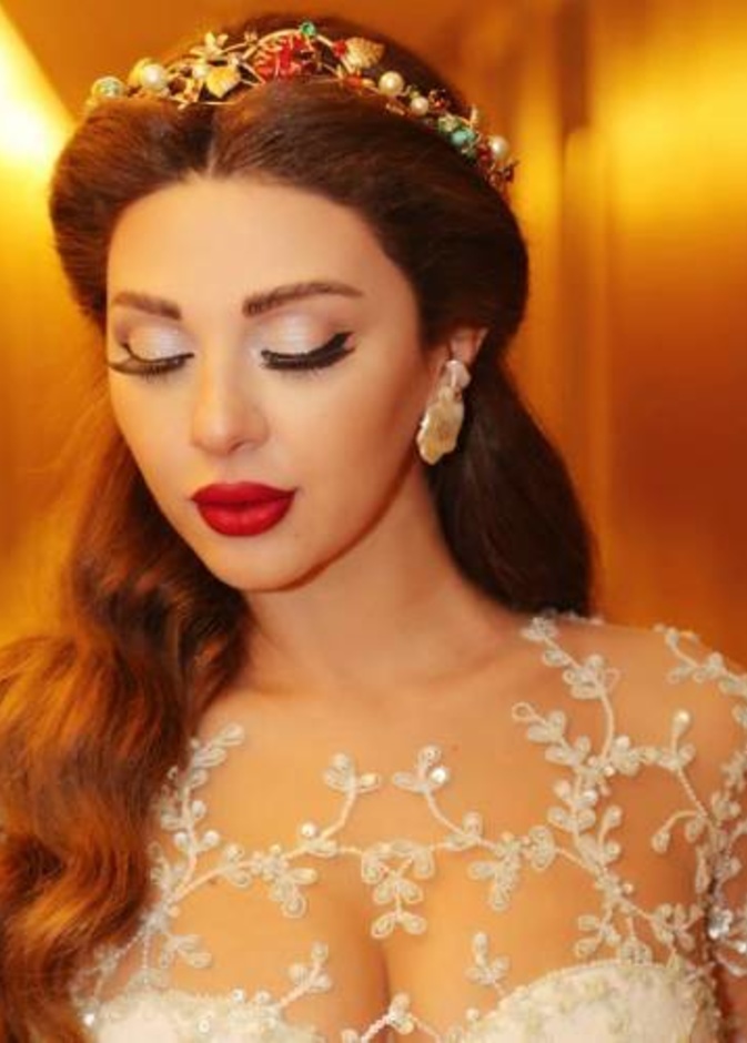 ميريام فارس في حفلها بالقرية العالمية في دبي
