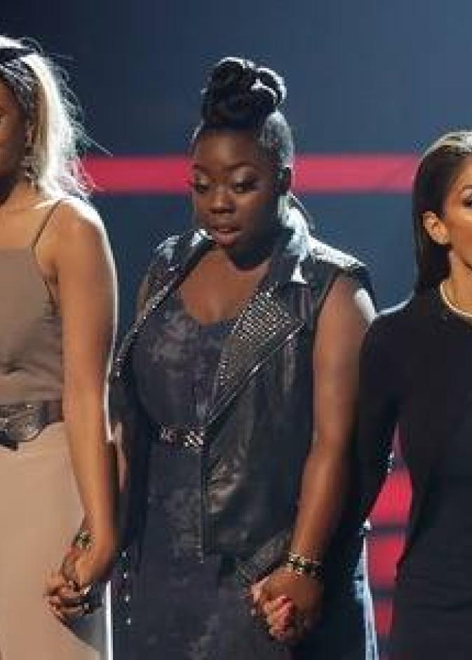 نيكول شيرزينغر في لحظة صادمة لدى إعلان نتائج التصويت في حلقة x factor