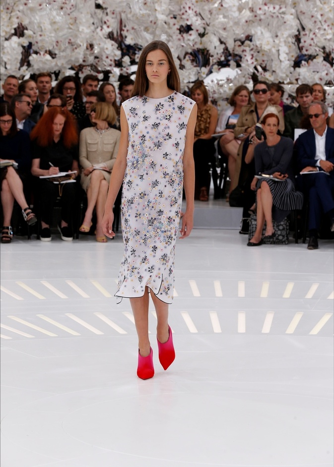 أميرات Christian Dior بين التاريخ والمستقبل