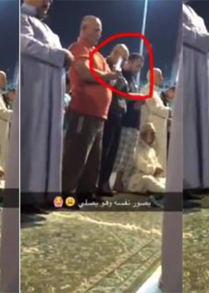 فيديو آخر صرعة: سيلفي في صلاة التراويح
