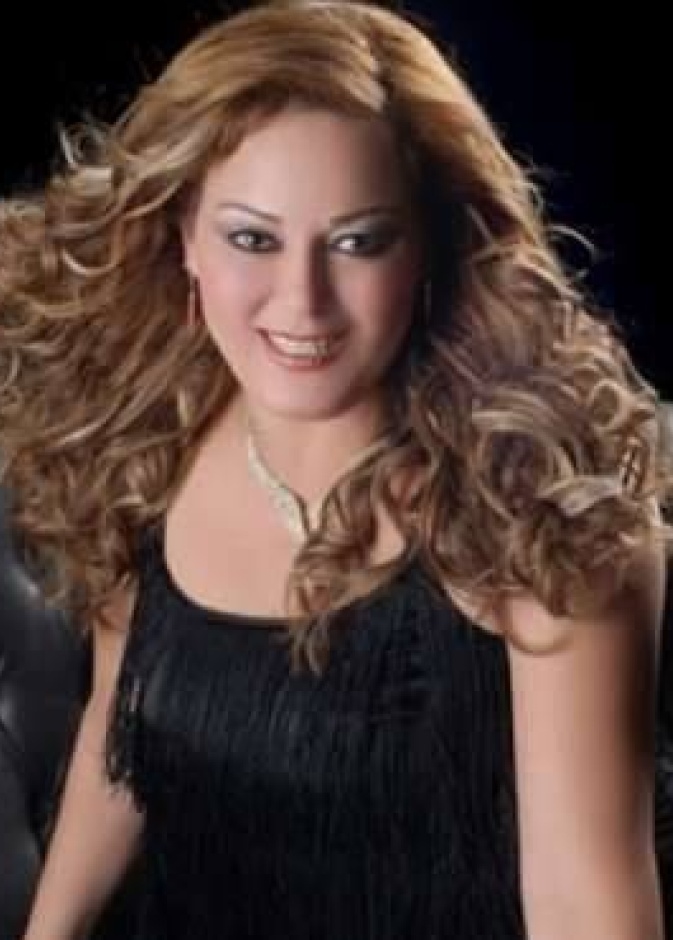 هجوم الأسد مندي على فاتن الحلو أثناء رقصها على "بشرة خير"