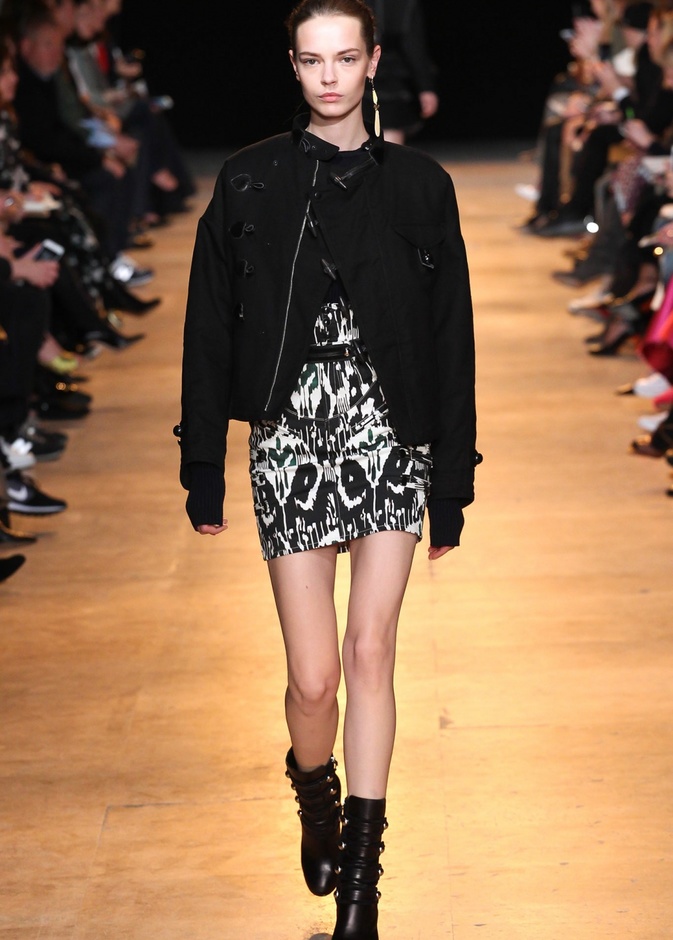 "Isabel Marant"... أناقة تجمع الكلاسيكي والمعاصر 
