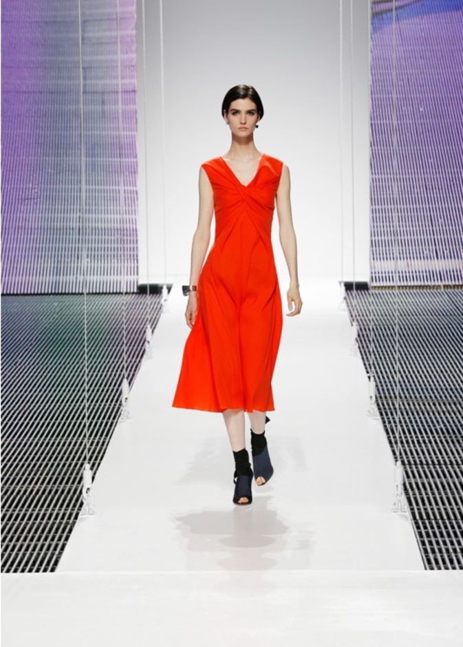 Dior Cruise 2015... الرقي الباريسي بخطوط أميركية بسيطة