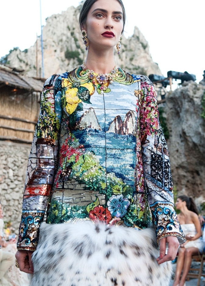 Dolce & Gabbana يتوّجان أميرتهما على جزيرة كابري!