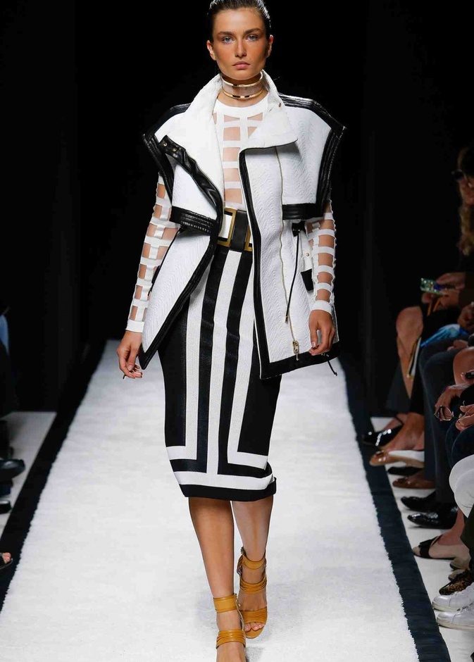 إكشفي مشاعرك الحقيقية مع ربيع BALMAIN