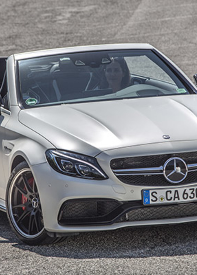 مرسيدس-بنز كابروليه للفئة-C .. فخامة لا حدود لها