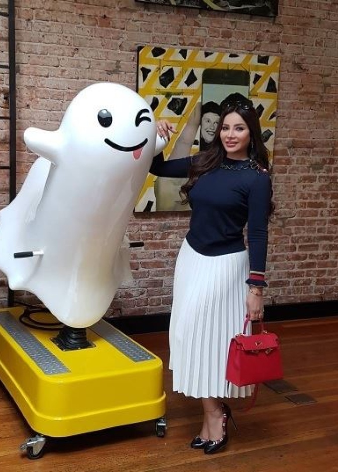 لجين عمران تستجيب لدعوة من شركة سناب شات في أمريكا!