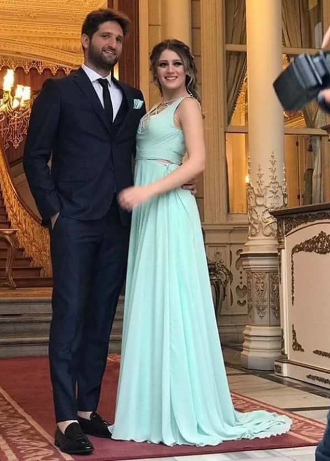 جيزام كارجا وخطيبها