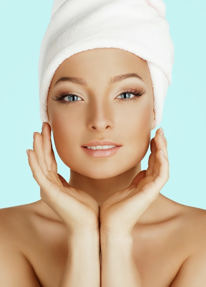 تقشير الوجه... ضرورة لكل بشرة قبل الصيف