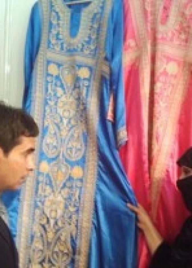 بخيتة الهاجري مصممة سعودية تطرق أبواب العالمية 