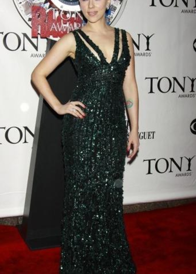 قنبلة سكارليت جونسون