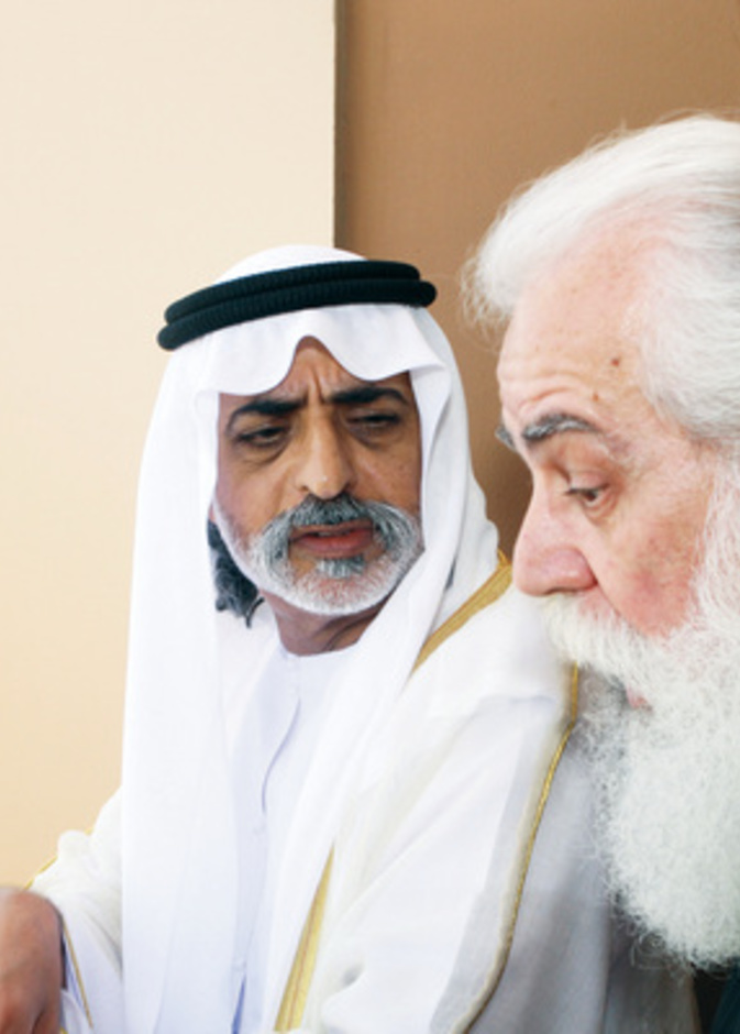 أكبر لوحة جدارية مسطحة في دبي 