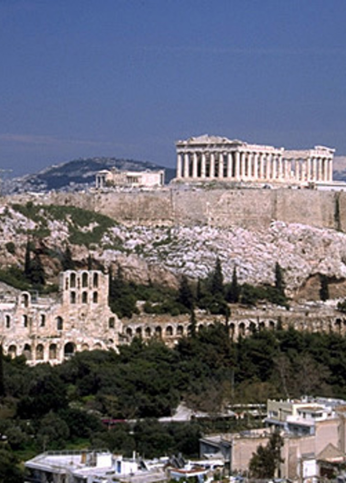 أثينا.. تراث الأساطير وسياحة الحاضر 