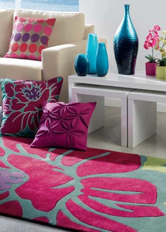 السجاد الملون.. أحدث تيارات الديكور الصيفي 