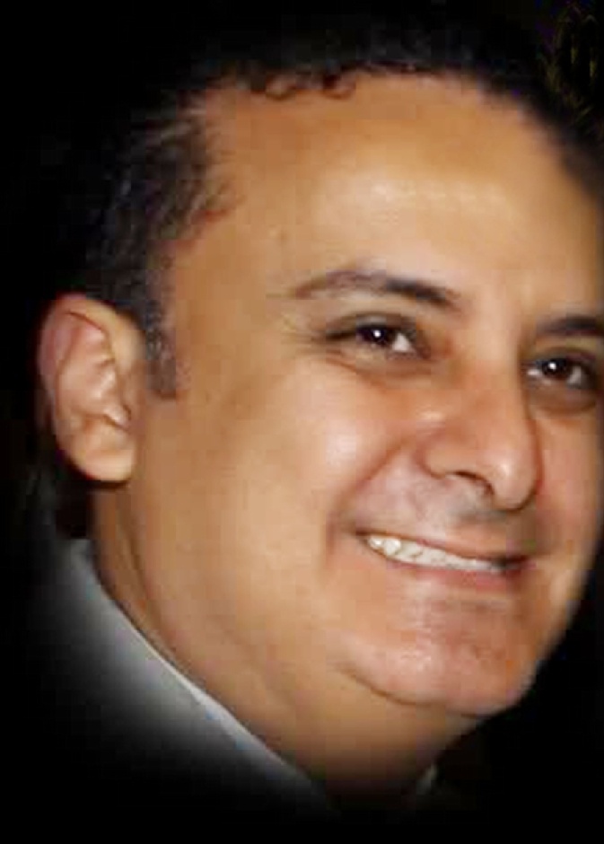  يوسف معاطي : شجاعة عادل إمام وراء شهرتي  