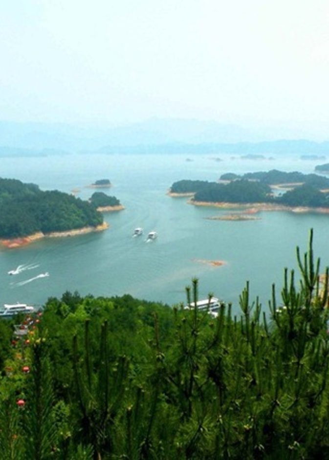 كيندوا بحيرة الألف جزيرة