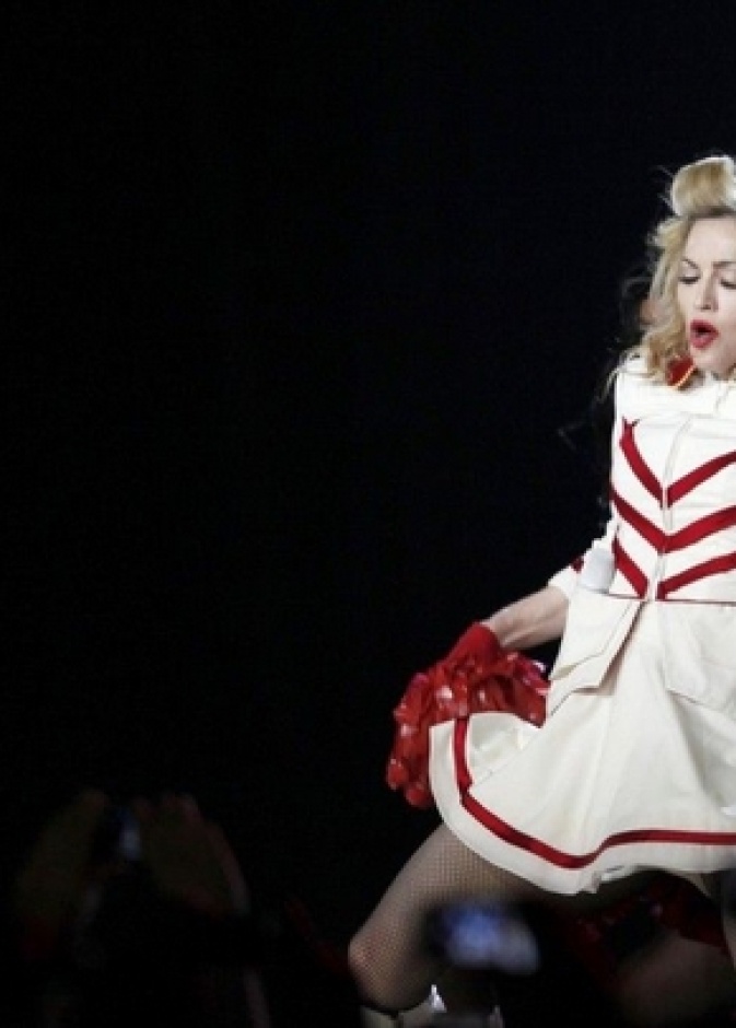 مادونا تبدع في حفلة اسطنبول