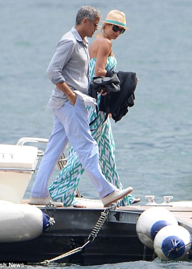 عطلة رومانسية لجورج كلوني وصديقته  