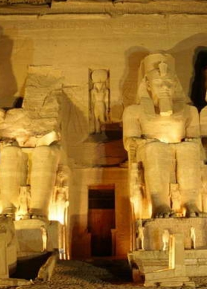 مصر تشدد أمن المواقع السياحية 