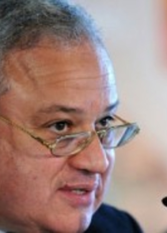  وزير السياحة المصري الجديد هشام زعزوع