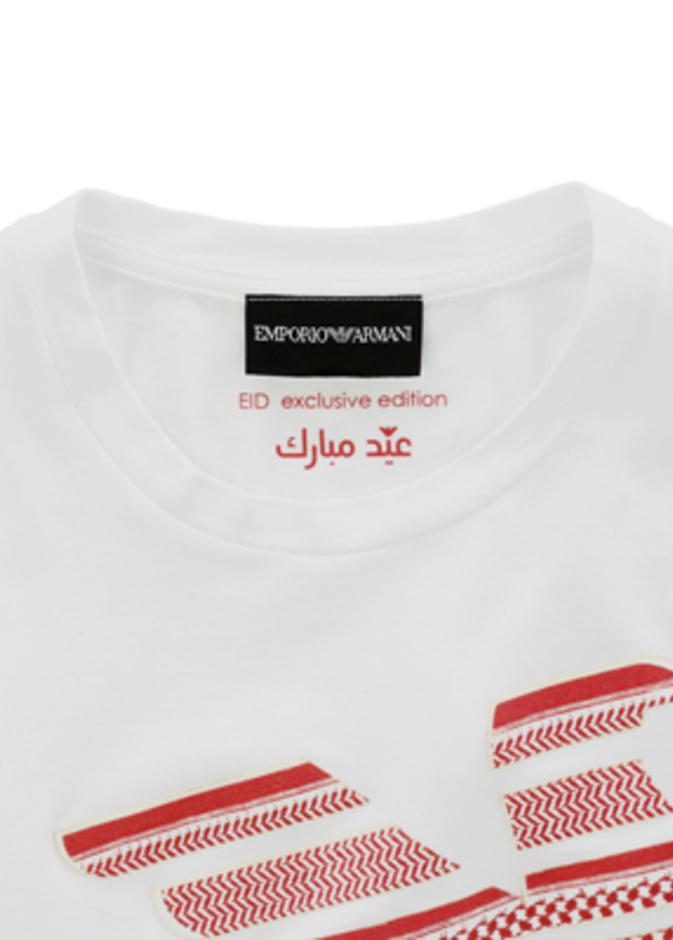 "إمبوريو ارماني"..احتفاء بالأناقة
