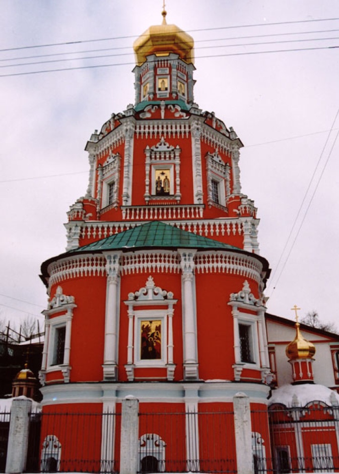 منتزه في موسكو يختصر معالم روسيا