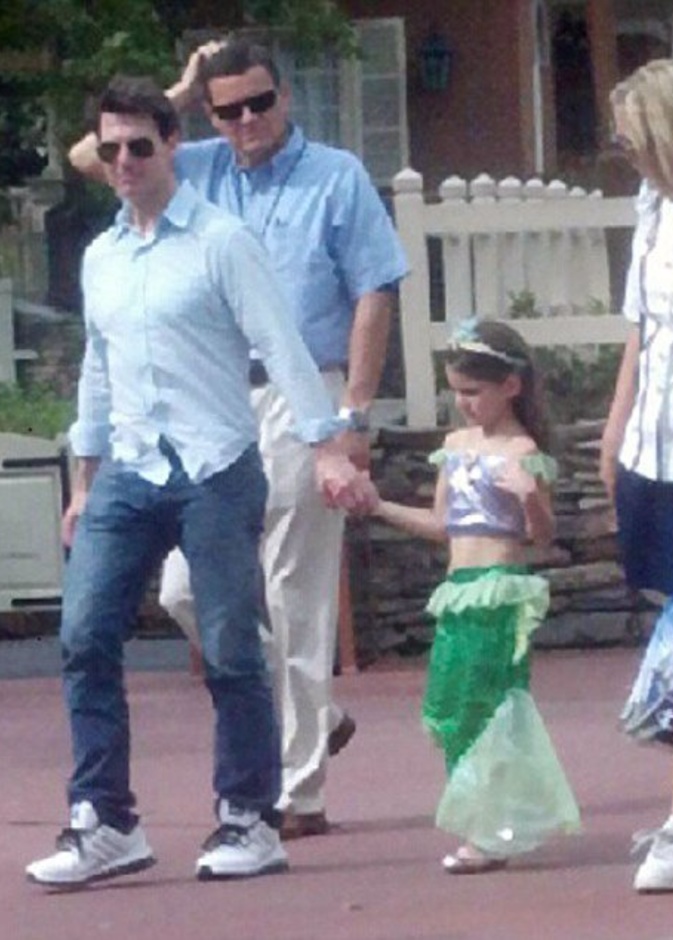 توم كروز يحقق حلم ابنته  