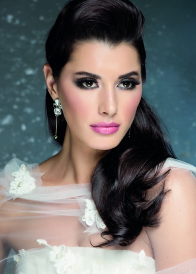 الإطلالة الأولى