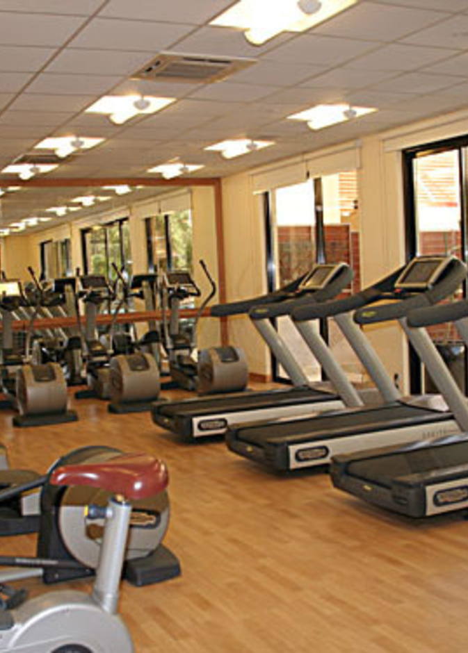 للسعوديات: نادي يبرين النسائي