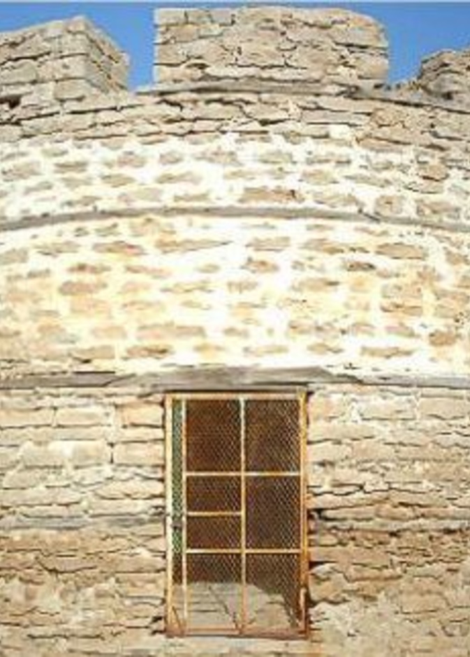 1- ابار مبنية من الحجر