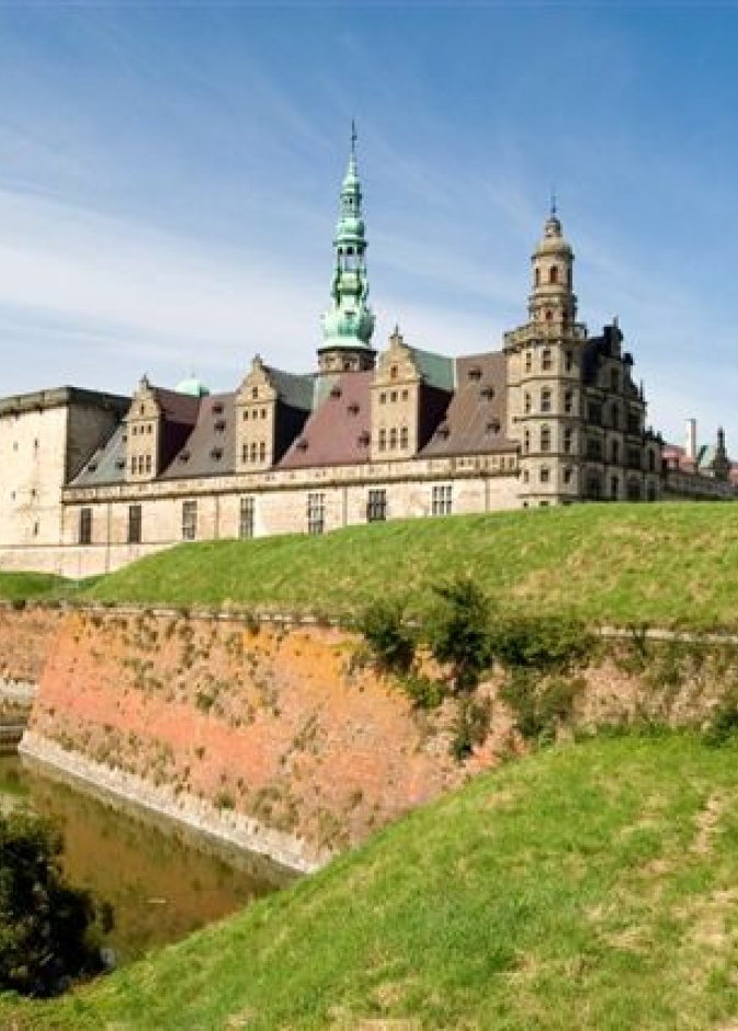 قلعة Kronborg معروفة بأسم قلعة هاملت