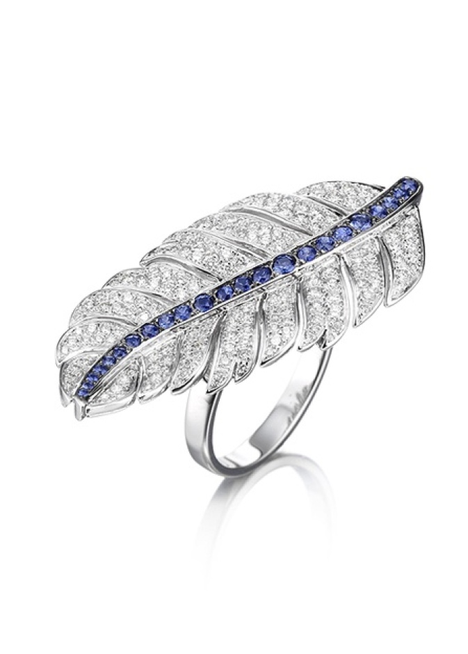 خاتم من الماس والياقوت والذهب الابيض من FEATHER COLLECTION