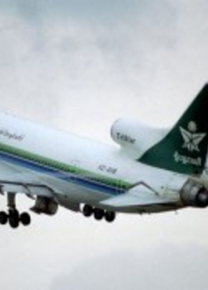 السعودية تحول  طائرة  إلى مطعم