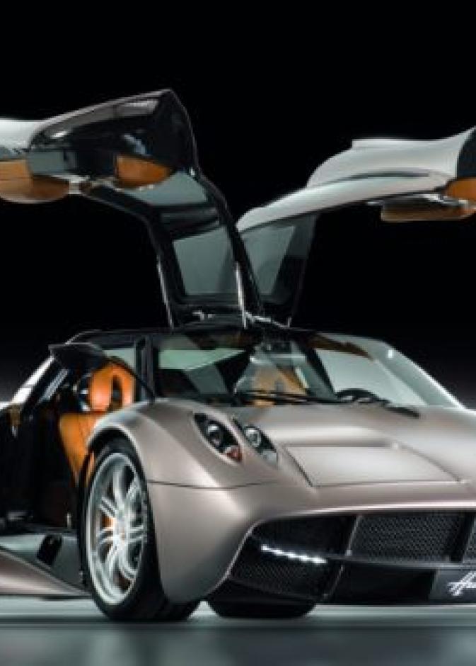 pagani huayra سيارة كيم كارداشيان الجديدة