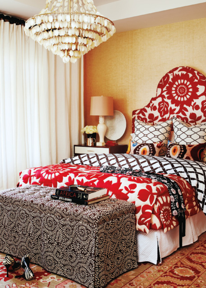 Contemporary African Bedroom Decor with Vibrant Color and Warm Lighting