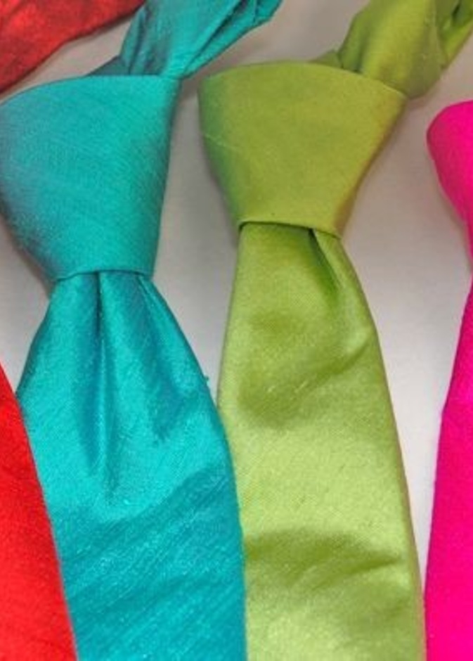 coloured neck tie