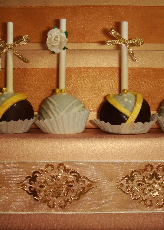 الـCake Pops فكرة جديدة لحلويات الزفاف