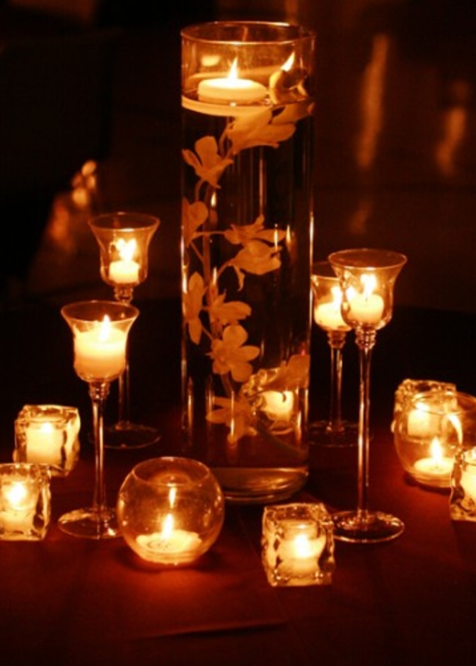 باقة منوعة من شموع الزفاف