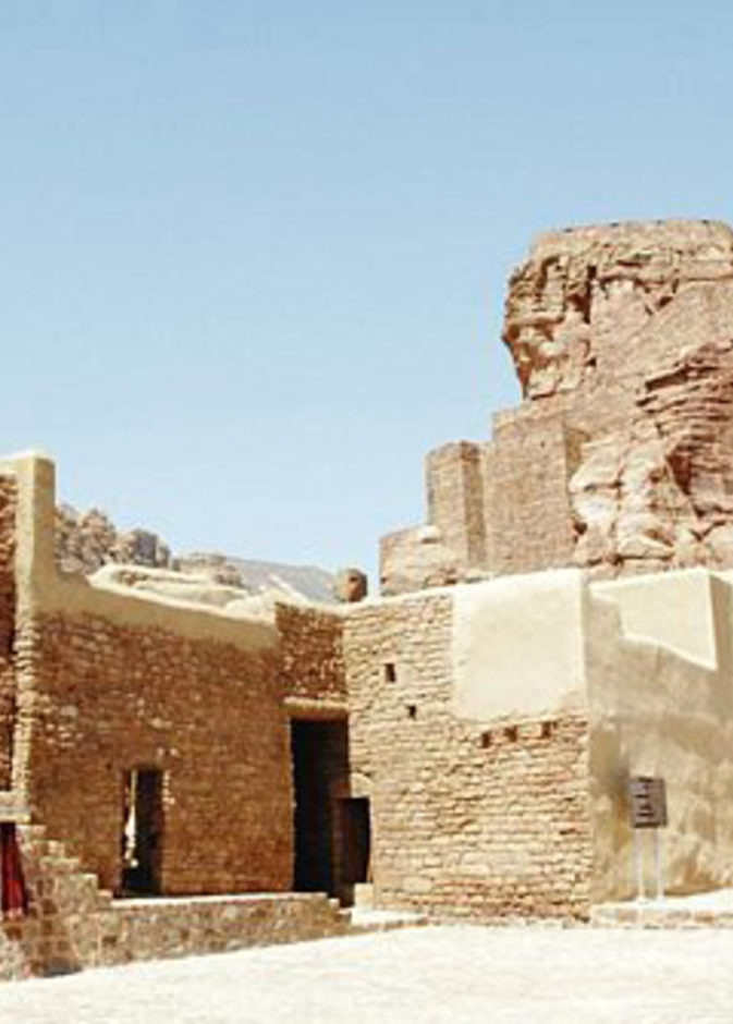 من أثار المنطقة