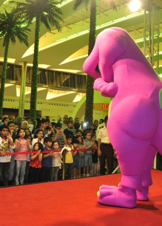 يحتضن المول مختلف الفعاليات