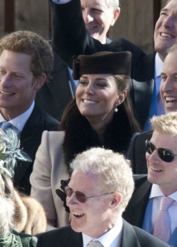 الأميرين ويليام وهاري وكيت