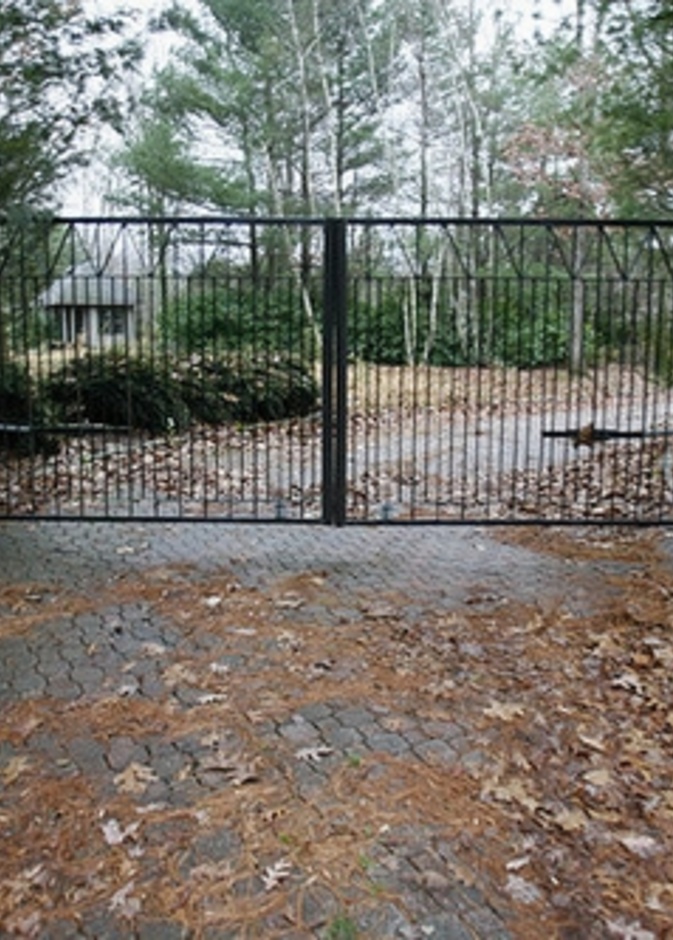 الحديقة الخلفية للمنزل