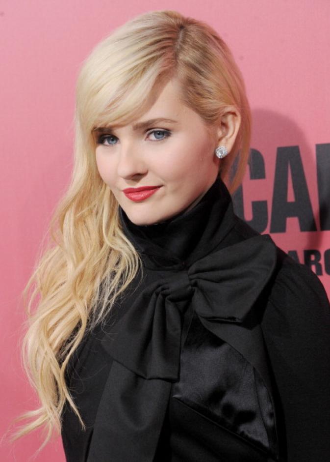 Abigail Breslin مراهقة تعشق النضوج